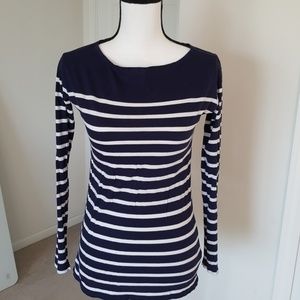 27:02  - 3/$25 Bundle Only GAP Stripped Long Sleeve Tee